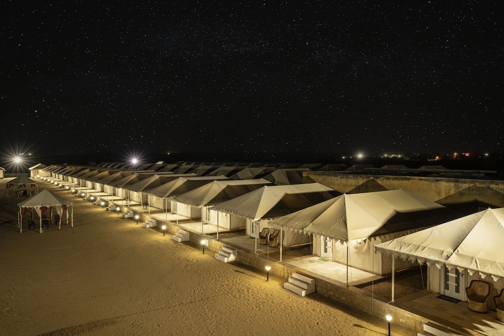 Dynasty Desert Camp 32/50