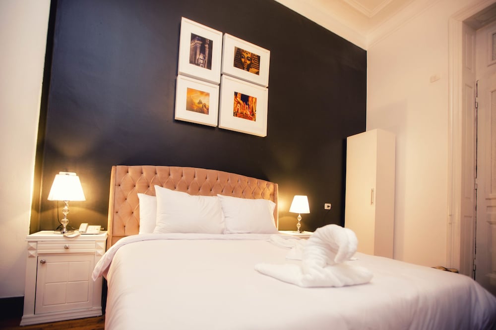 The Square Boutique Hotel 8/70