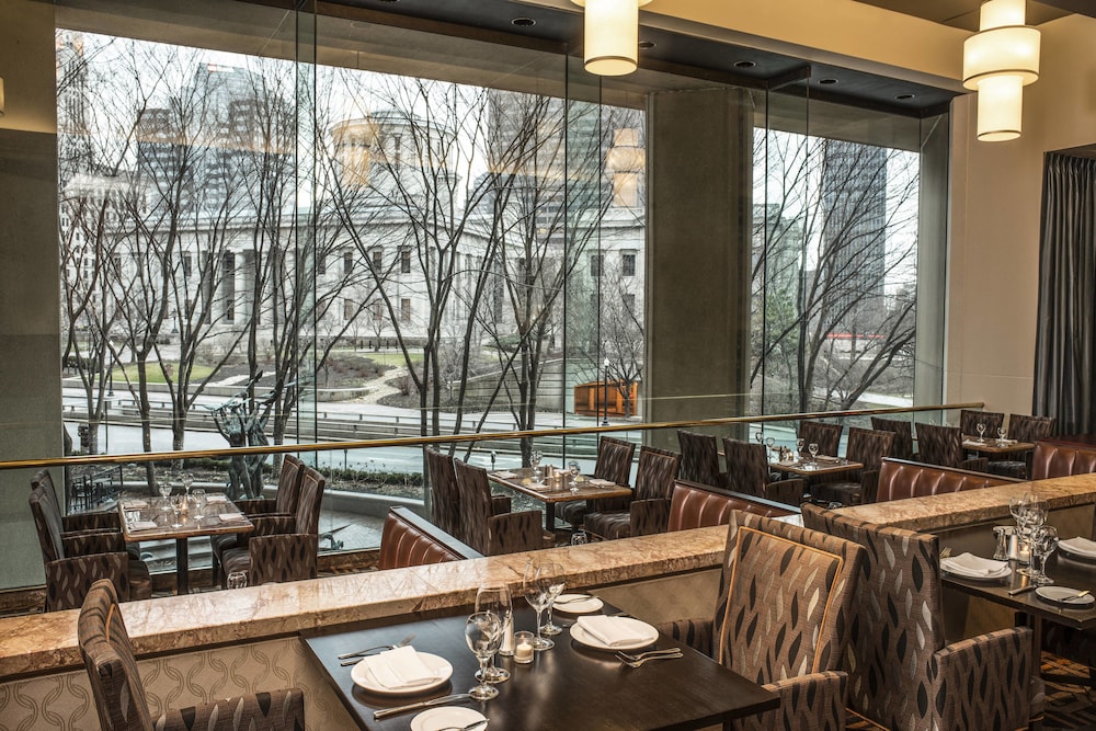 The Plaza Hotel Columbus at Capital Square 35/50