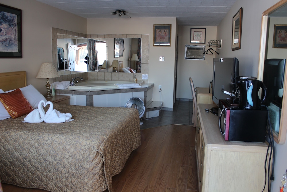 Ritz Inn Niagara 35/65
