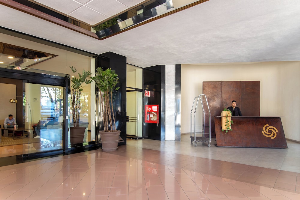 Guadalajara Plaza Expo Business Class 6/50