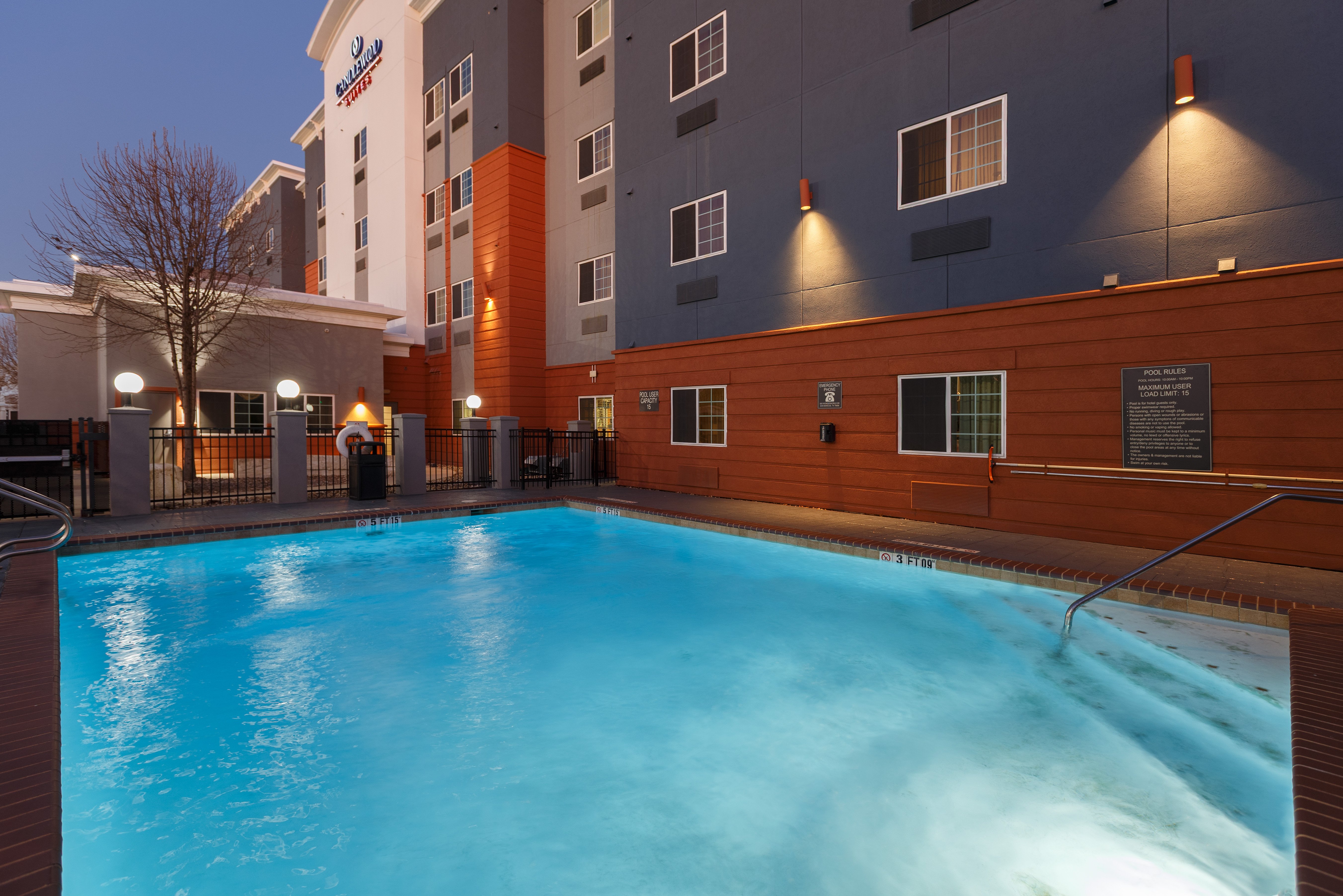 CANDLEWOOD SUITES SAN MARCOS 66/71
