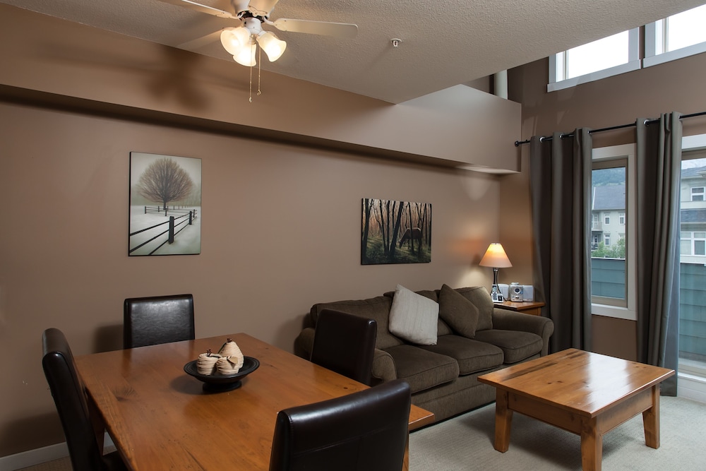 Lodges at Canmore 31/52