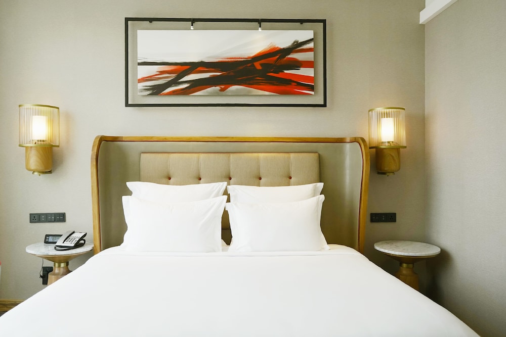 Swissotel Jakarta PIK Avenue 12/75