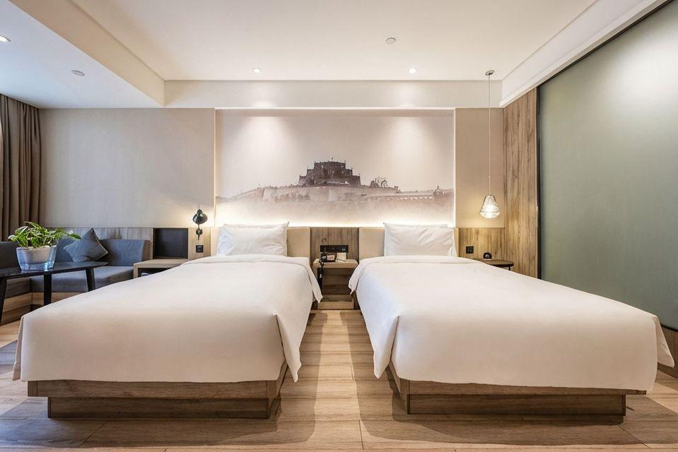 Elegant, Twin Beds