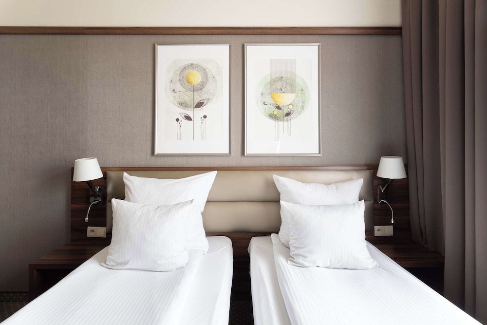 Golden Tulip Krakow City Center Hotel 33/57