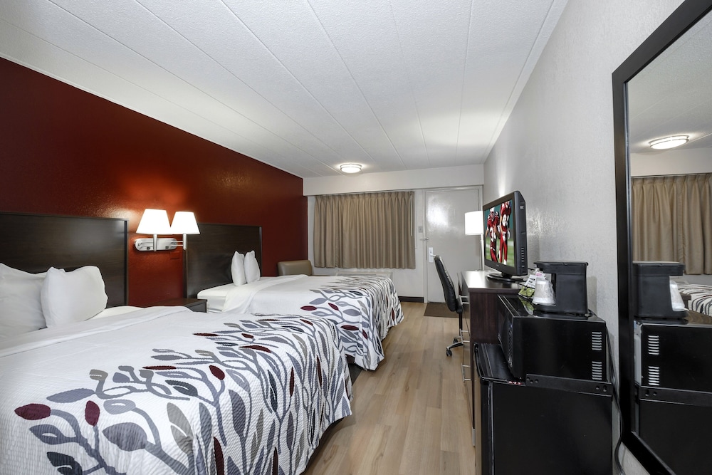 Red Roof Inn Detroit - Troy 17/25