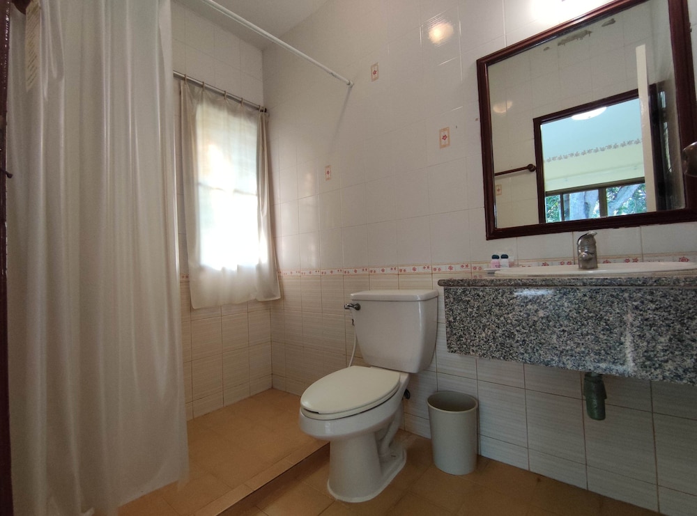 Thara Cholapruek Resort 43/50