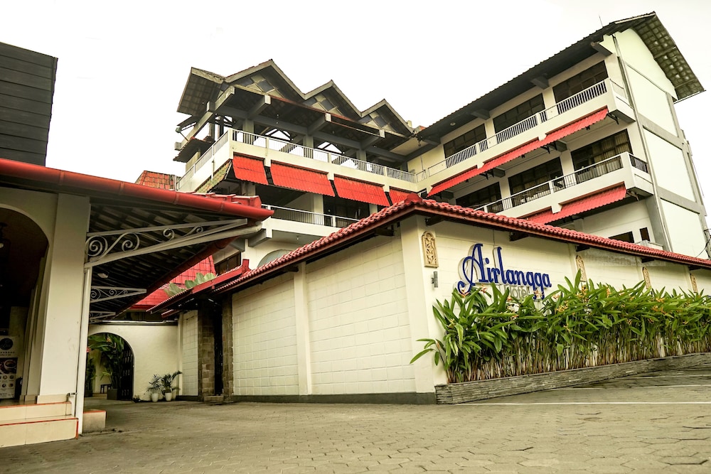 Airlangga Hotel 4/62