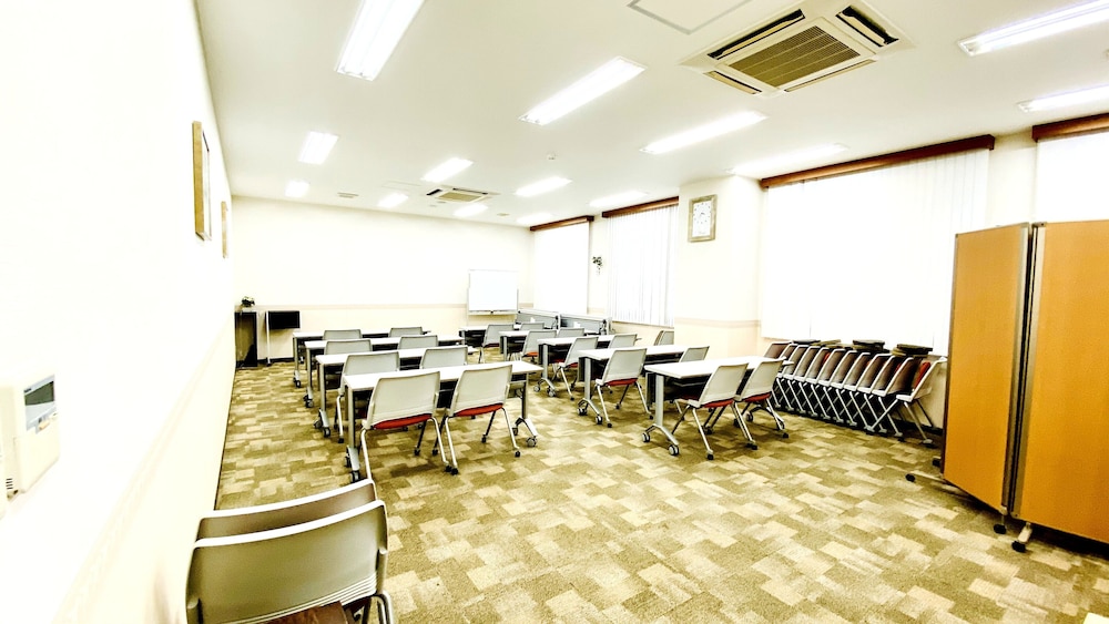 Toyoko Inn Shonan Chigasaki-eki Kita-guchi 58/64