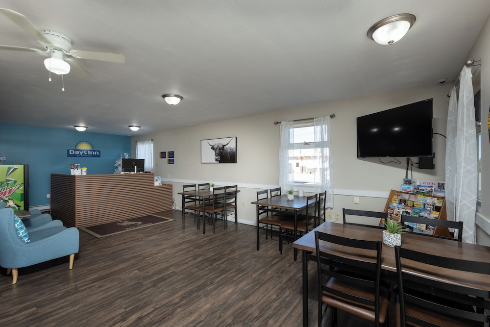 Days Inn by Wyndham Wheatland 35/42