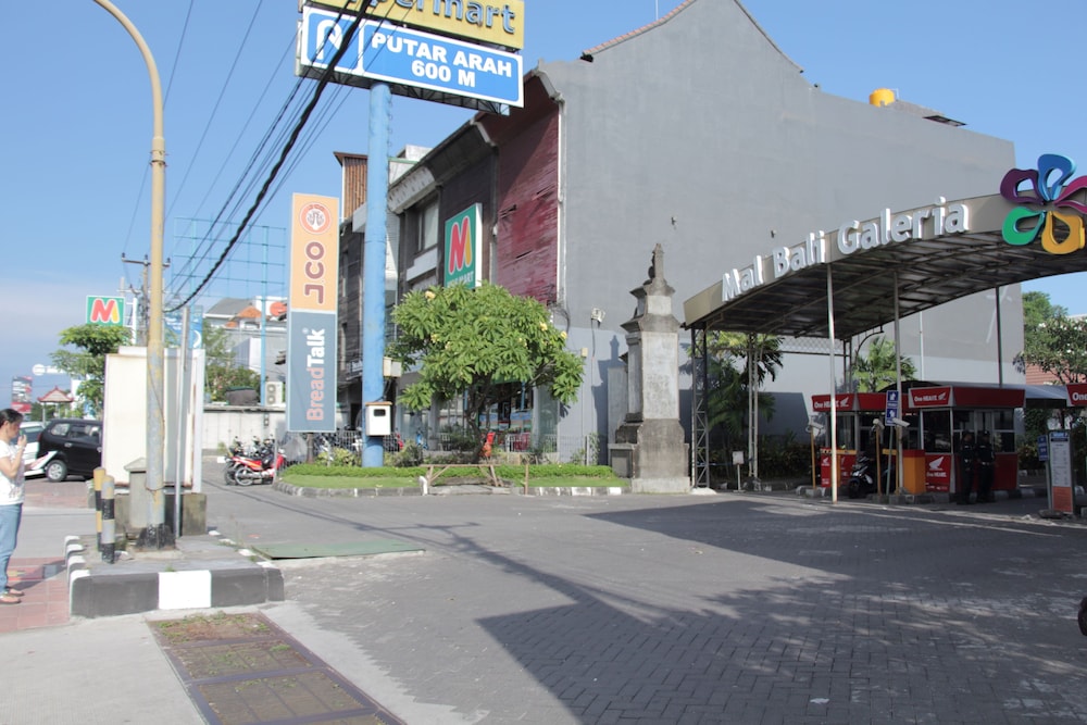 Bali Caps Hostel 23/26