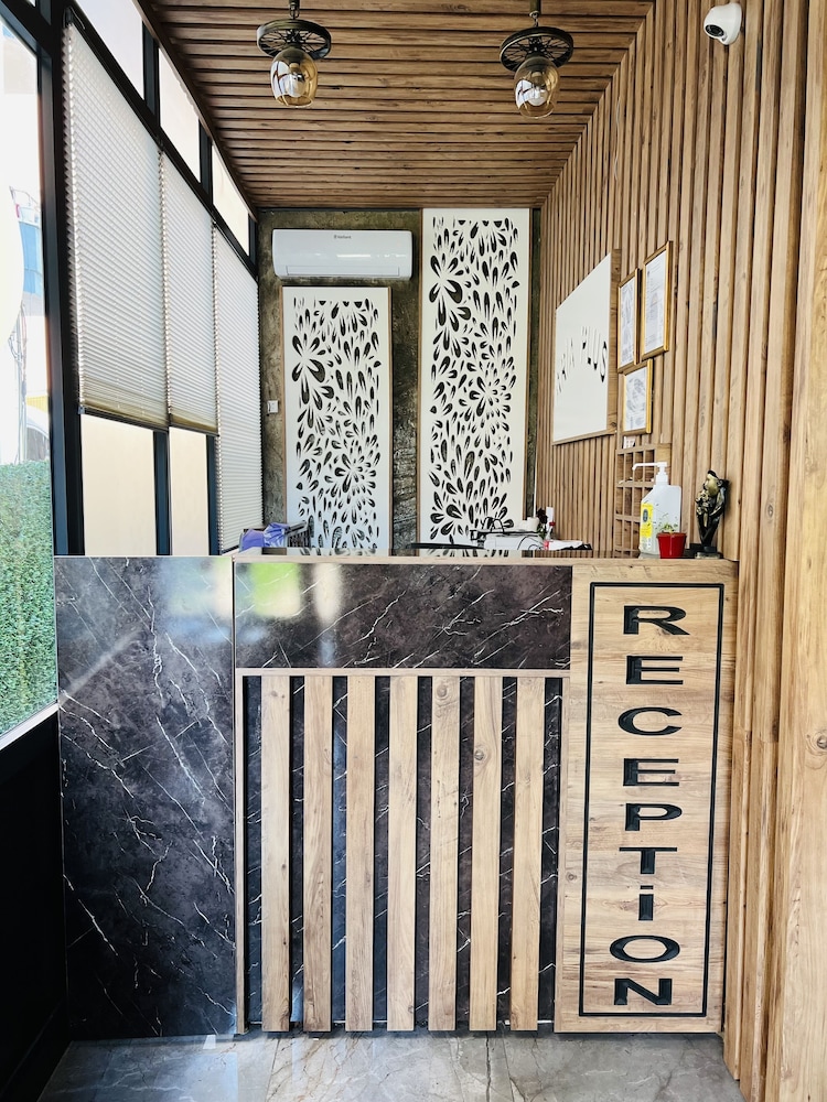Aria Plus Ev Otel 4/50