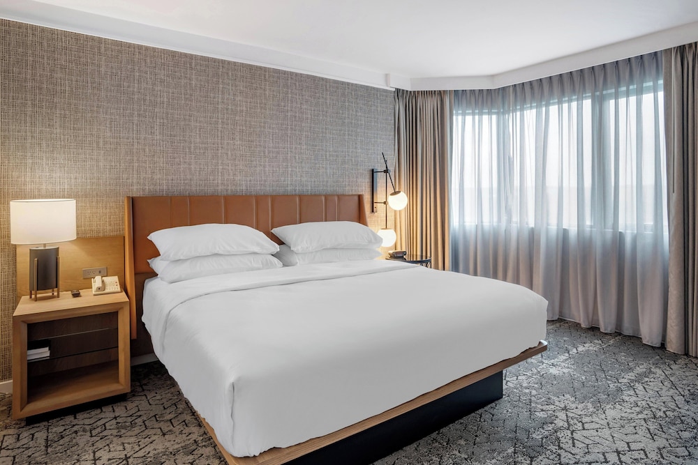 1 Bedroom, Club