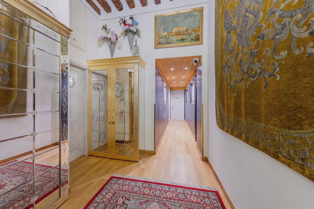 Ca Dell Arte Hotel 14/71