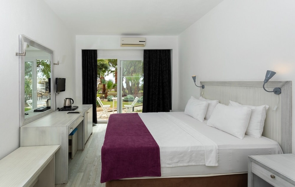 Charm Beach Hotel - All Inclusive 44/115