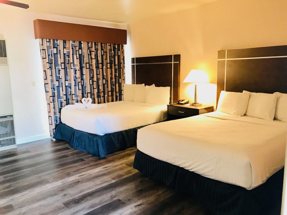 Harbor House Inn 14/50