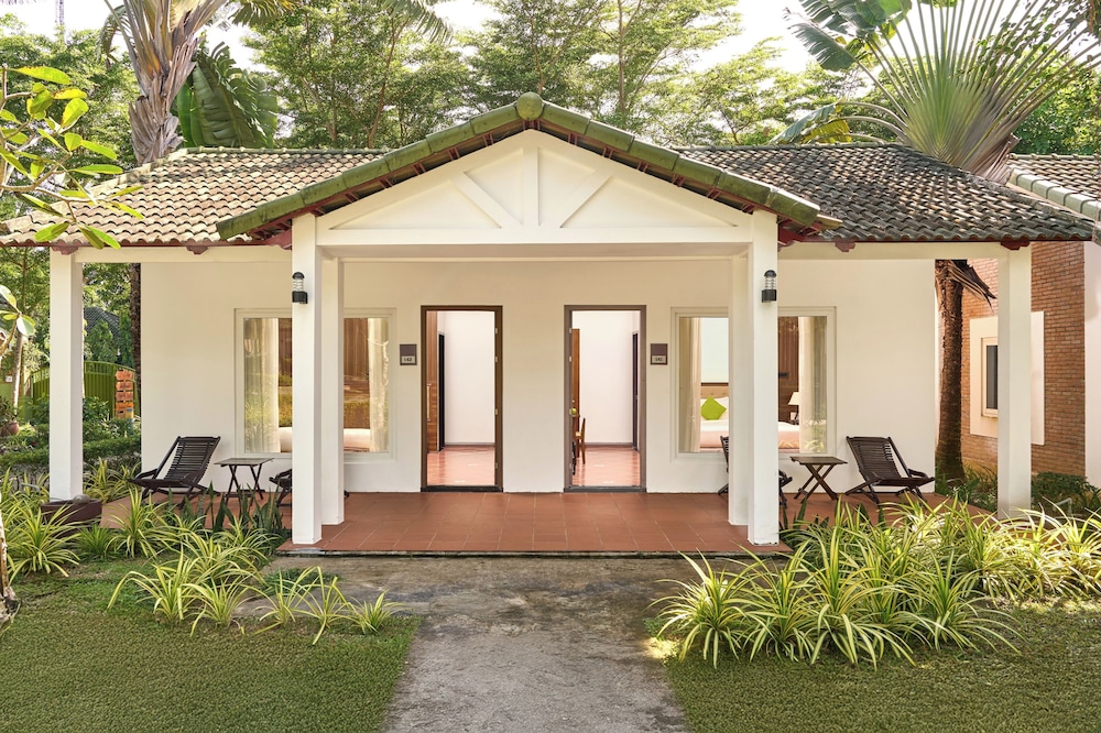 Famiana Green Villa 63/69
