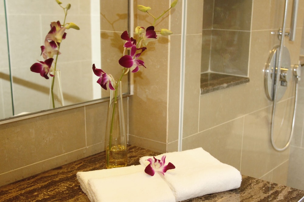 Hotel Grandis 36/73
