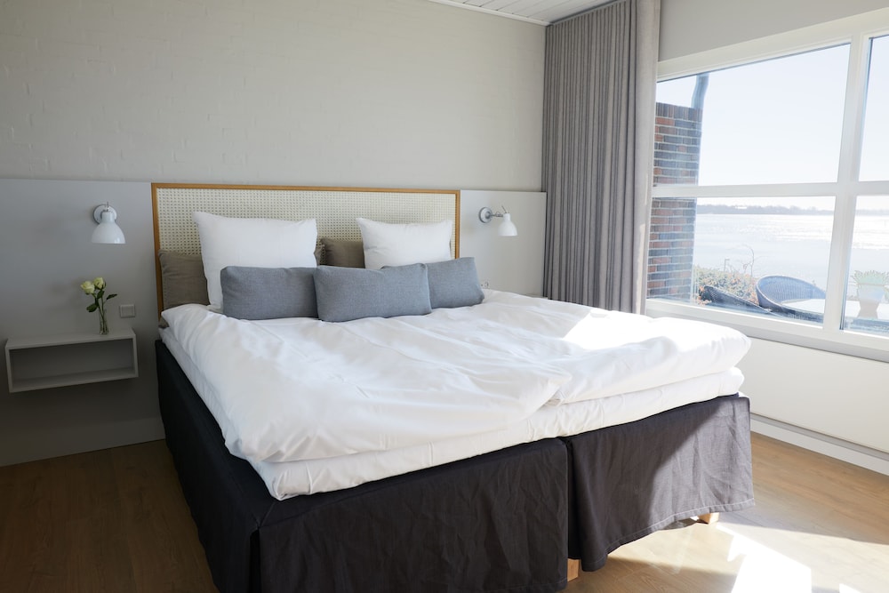 2 Bedrooms, Superior, Apartment, 1 Double and 2 Queen Beds
