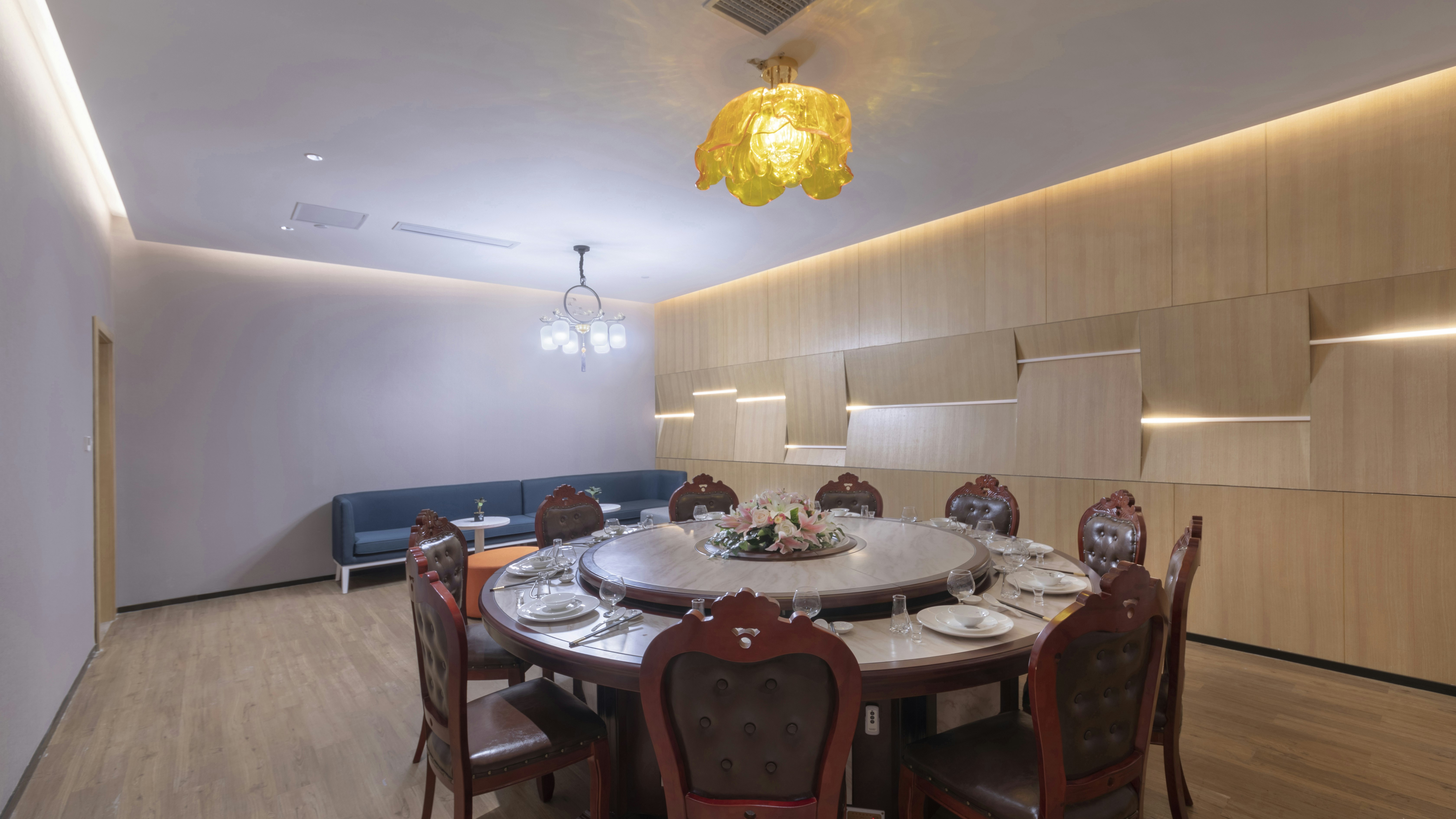 Holiday Inn Express Nanjing Dongshan 43/58
