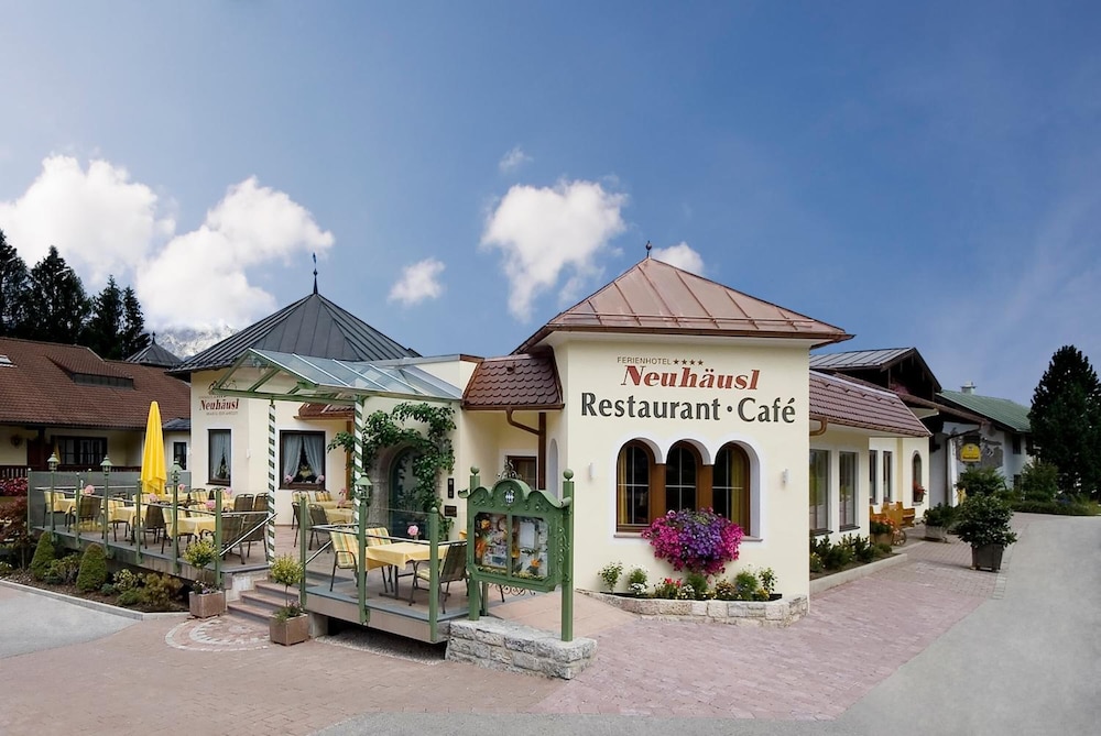Hotel Neuhausl Berchtesgaden 1/49
