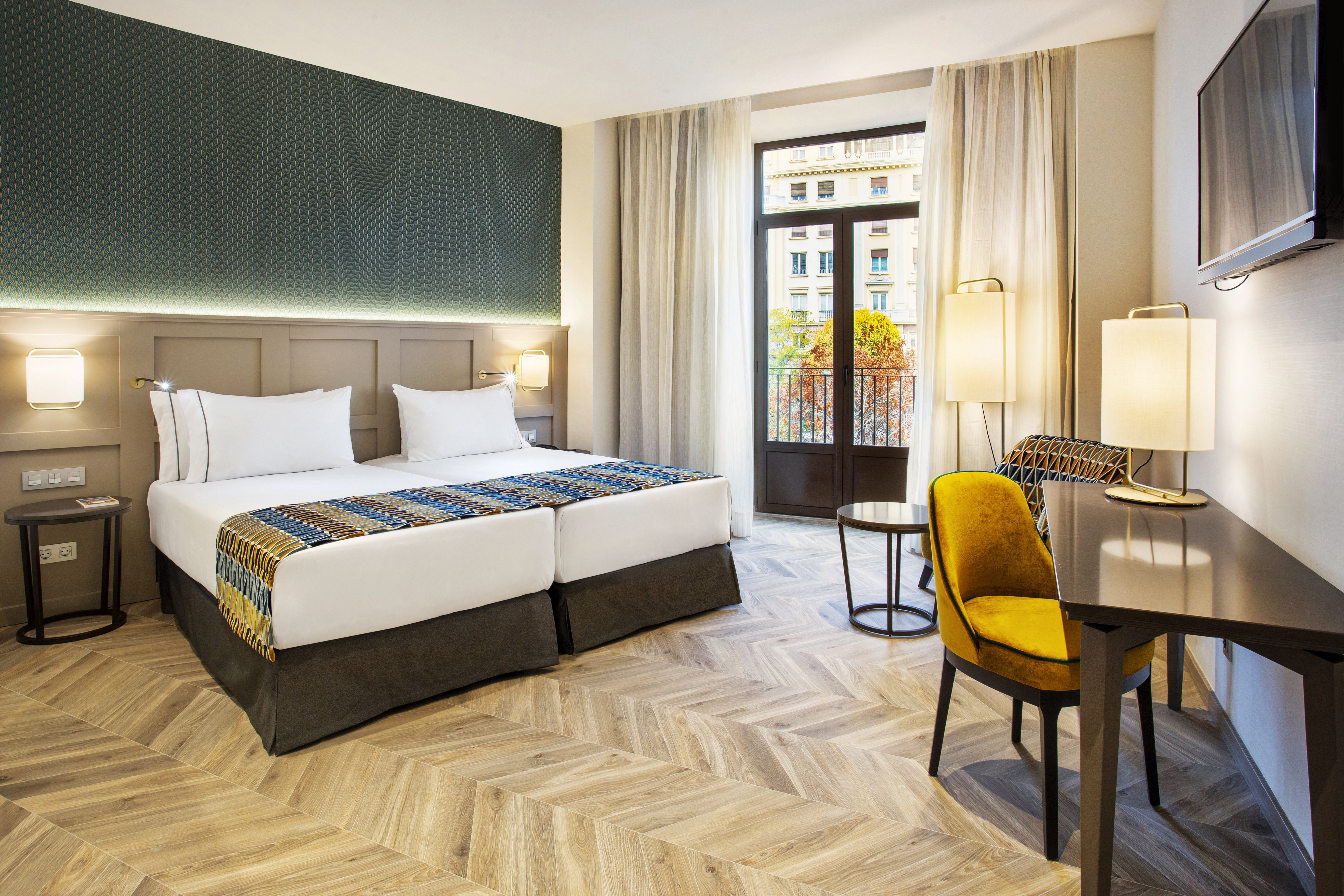 Eurostars Puerta Real 7/50