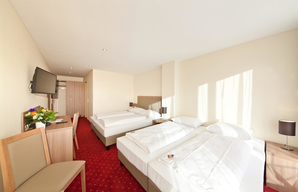 Hotel Madison 37/100