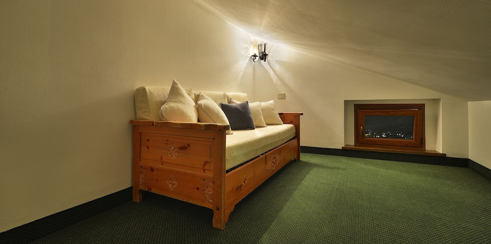 Hotel Loredana 23/65