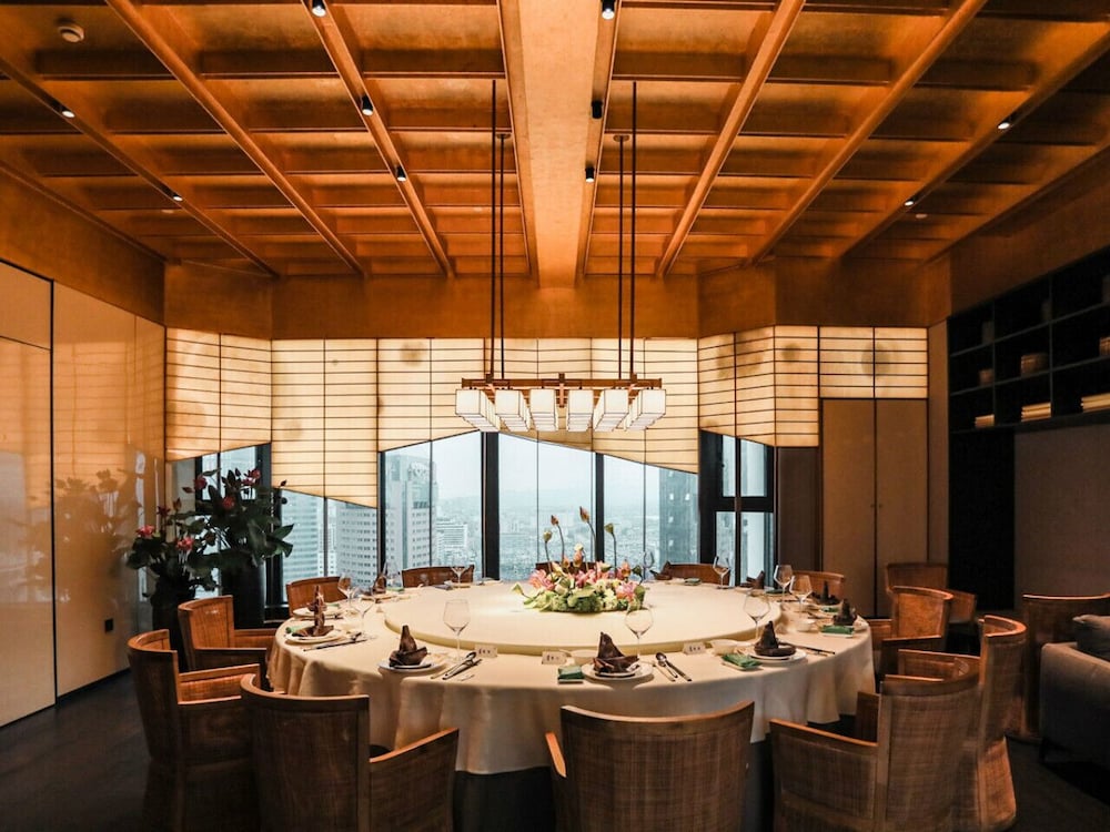 Hangzhou Tower Hotel 35/50