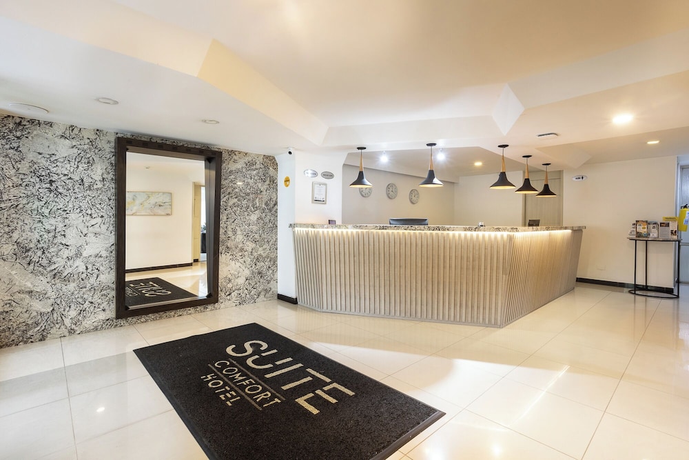 Suite Comfort Hotel 10/65