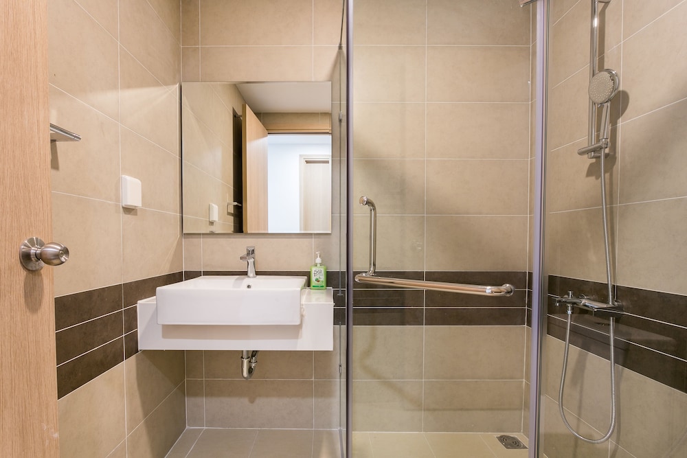 Saigon Apartment - Rivergate Residence 50/50