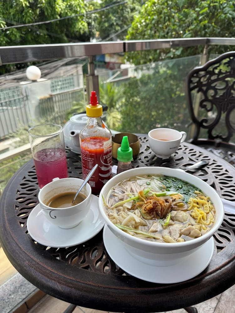 Hoa Phat Hotel &amp; Apartment 36/47