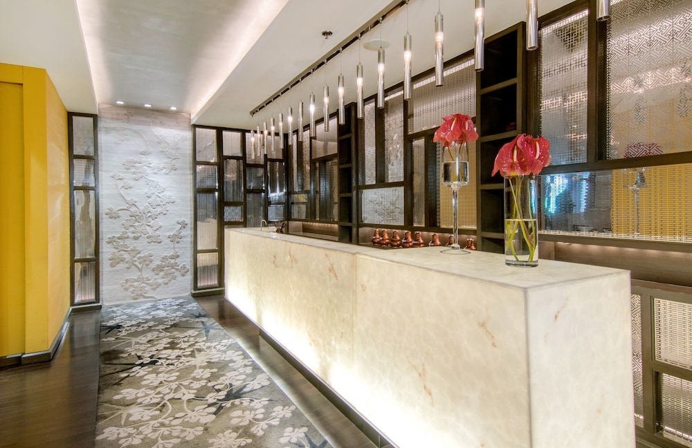 The Sukosol Bangkok (ex Siam City) 7/50
