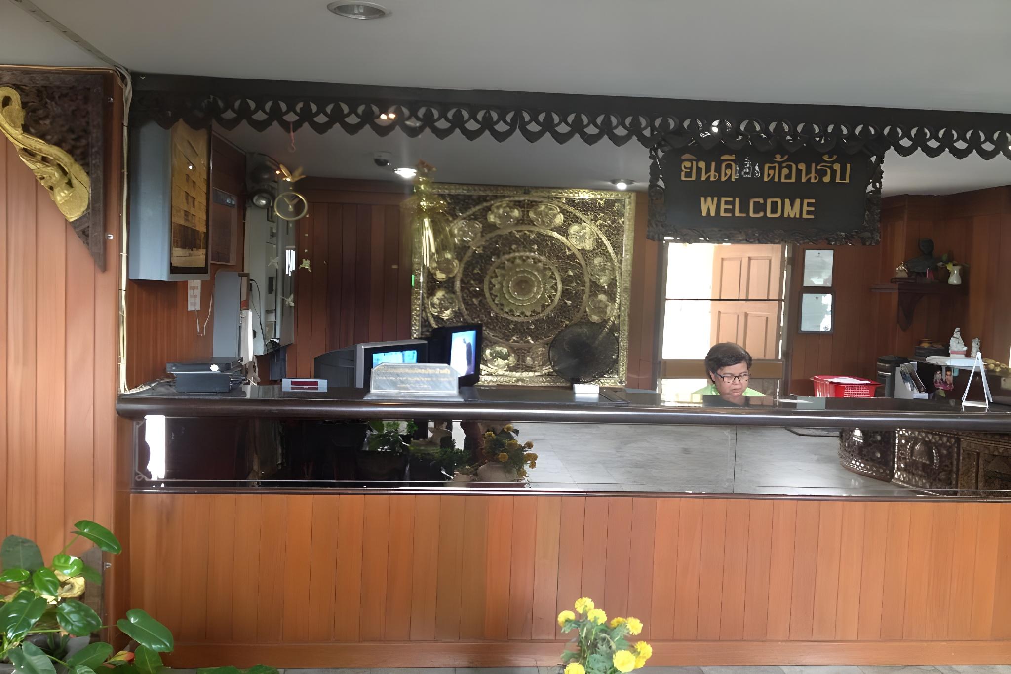 Chao Phya Grand Hotel 16/64