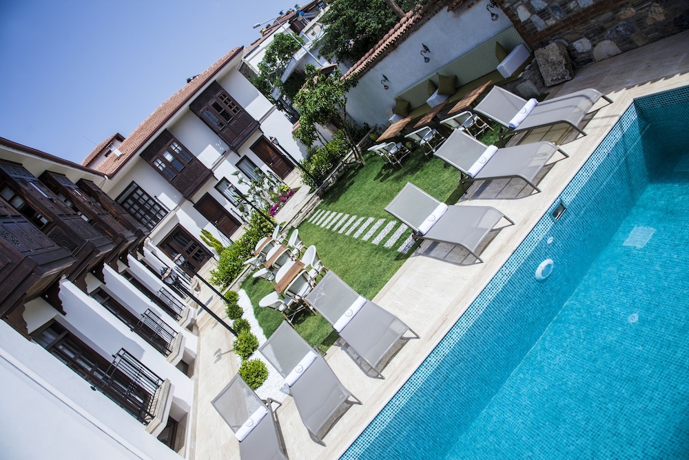 Livia Garden Hotel 32/43