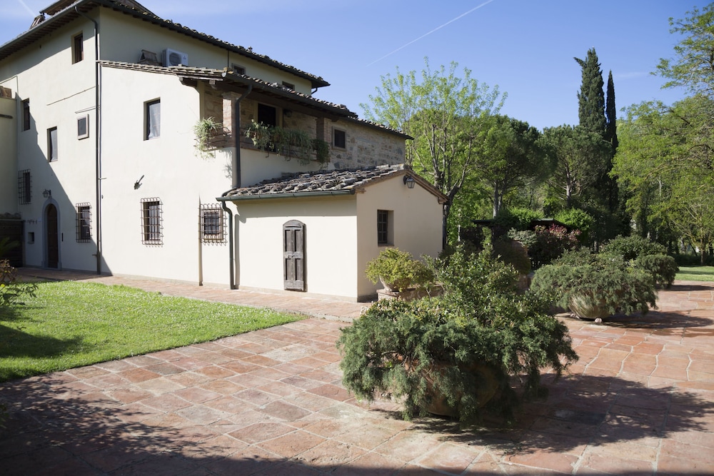 Borgo San Benedetto 36/50