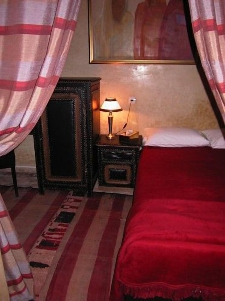 LA MAISON NOMADE 54/77