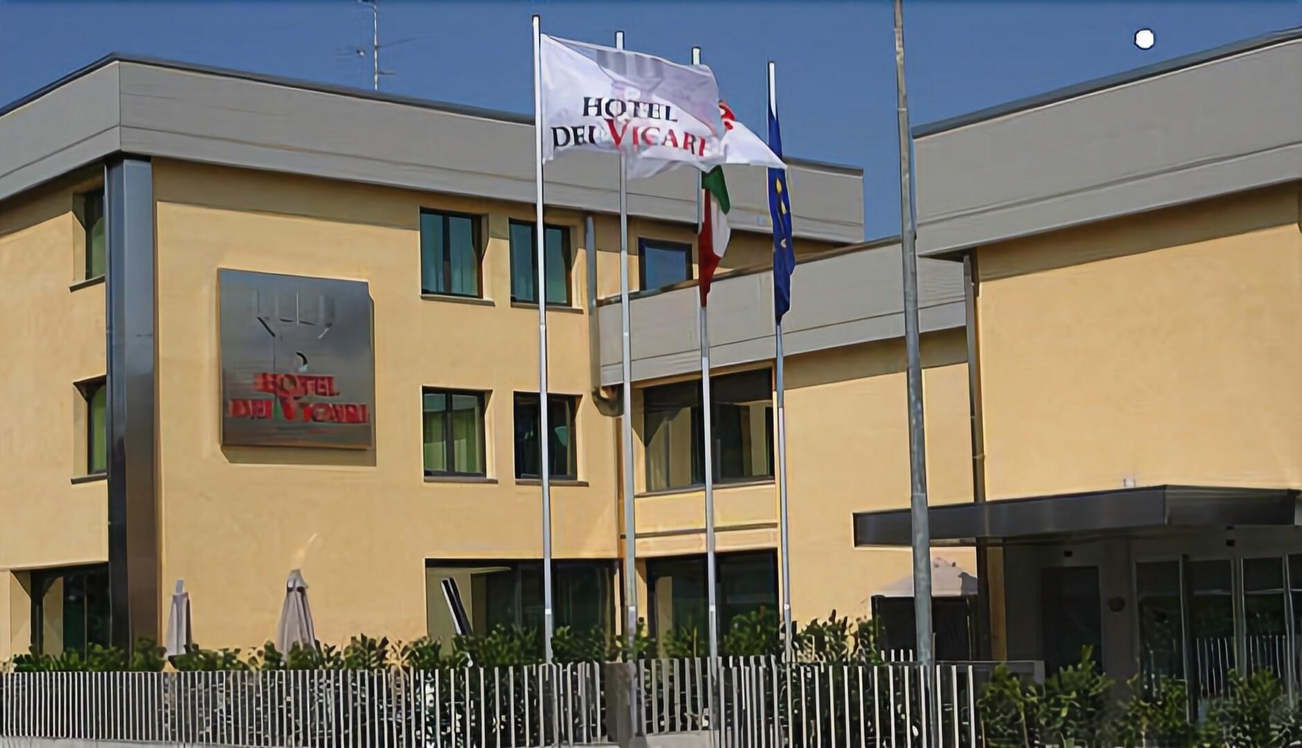 Hotel Dei Vicari 2/50