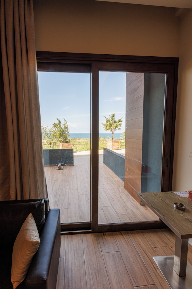 Haya hotel & spa 33/51