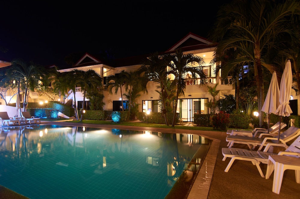 Phuket Riviera Villas 65/72
