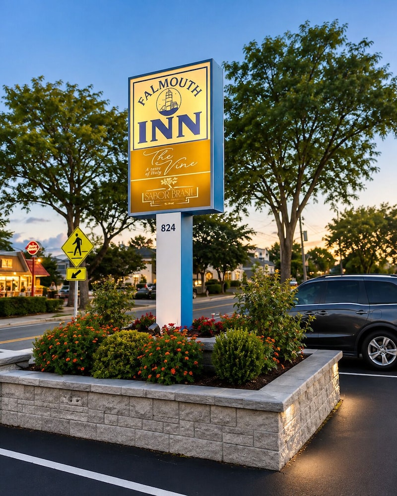 Falmouth Inn 61/65