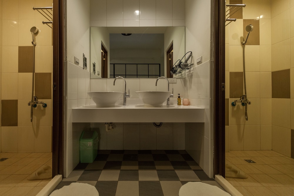 Sleeping Boot Hostel 60/61