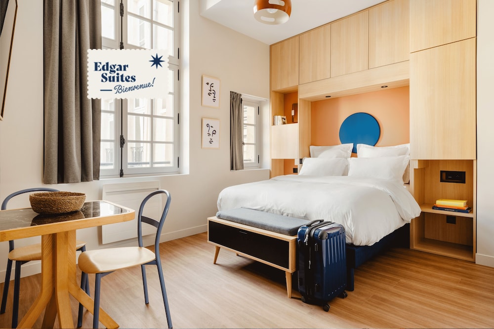 Superior, Studio, Apartment, Queen Bed