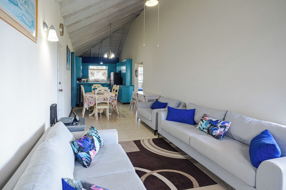 Best E Villas Providence 19/39
