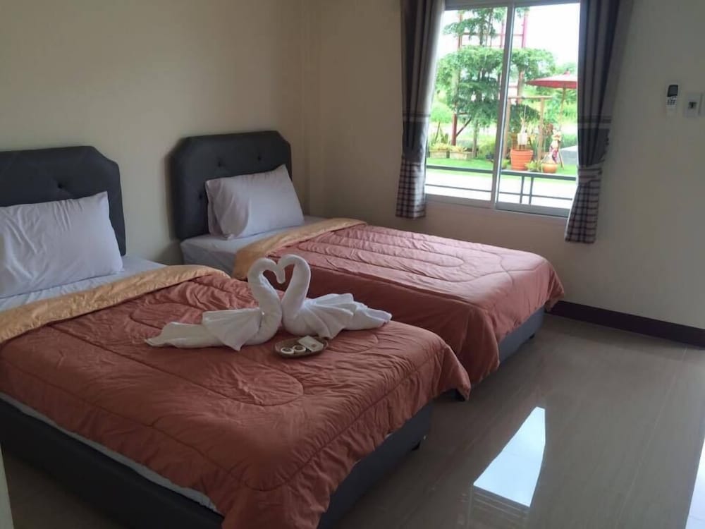Thanavill Resort 12/50