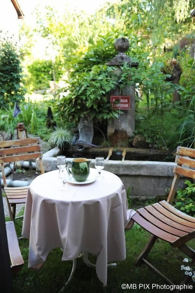 Auberge D Anthy 38/50