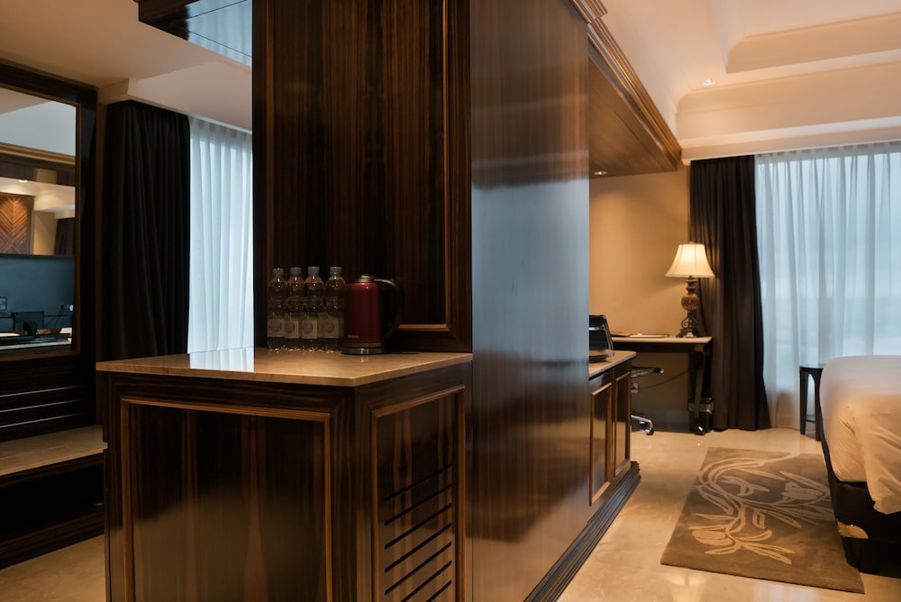 Myko Hotel And Convention Center Makassar 41/64