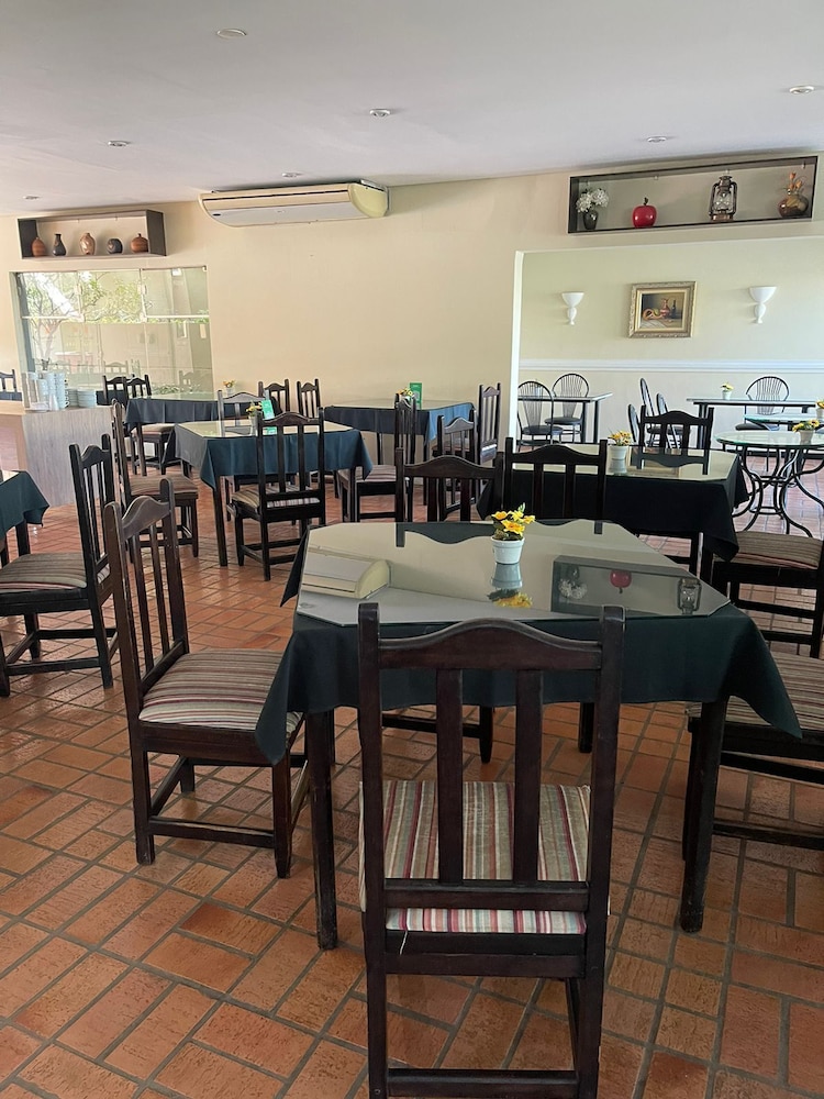 Harbor Self Buriti Suites Hotel 53/71