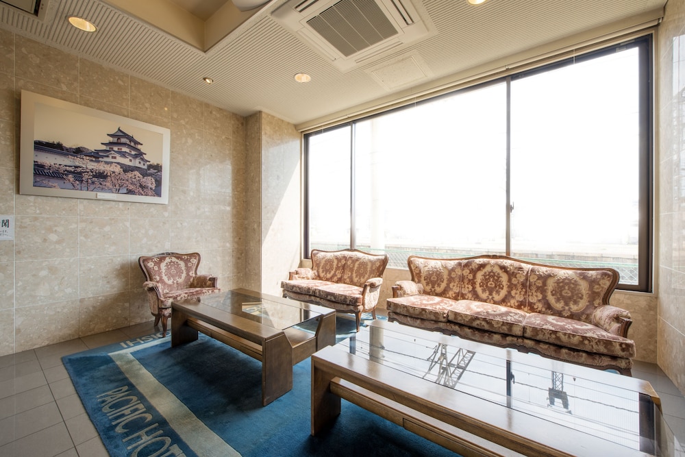 Pacific Hotel Shiroishi 40/58